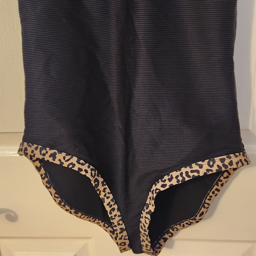 Womens Pink Lily Black One-Piece with Leopard-Print Trim - Picture 6 of 6